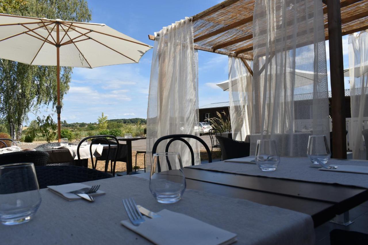 Le Cheval Blanc - Lac Du Der - Logis Hotel ジフォーモン・シャンポーベール エクステリア 写真